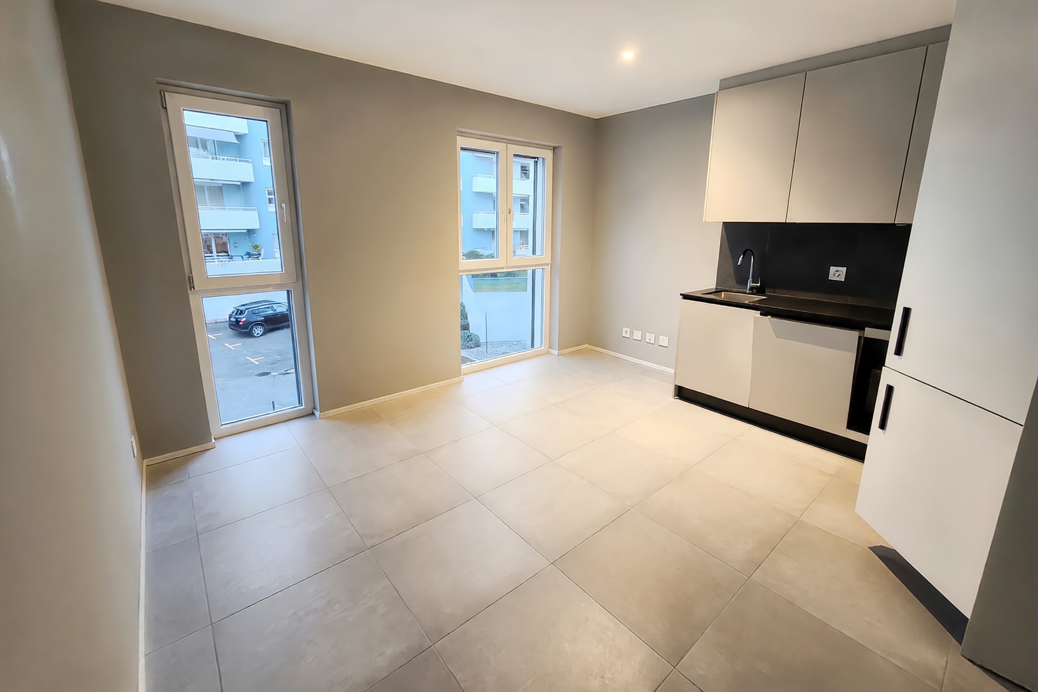 Nuovo appartamento 2,5 locali in stile moderno in posizione estremamente comoda - Morbio Inferiore