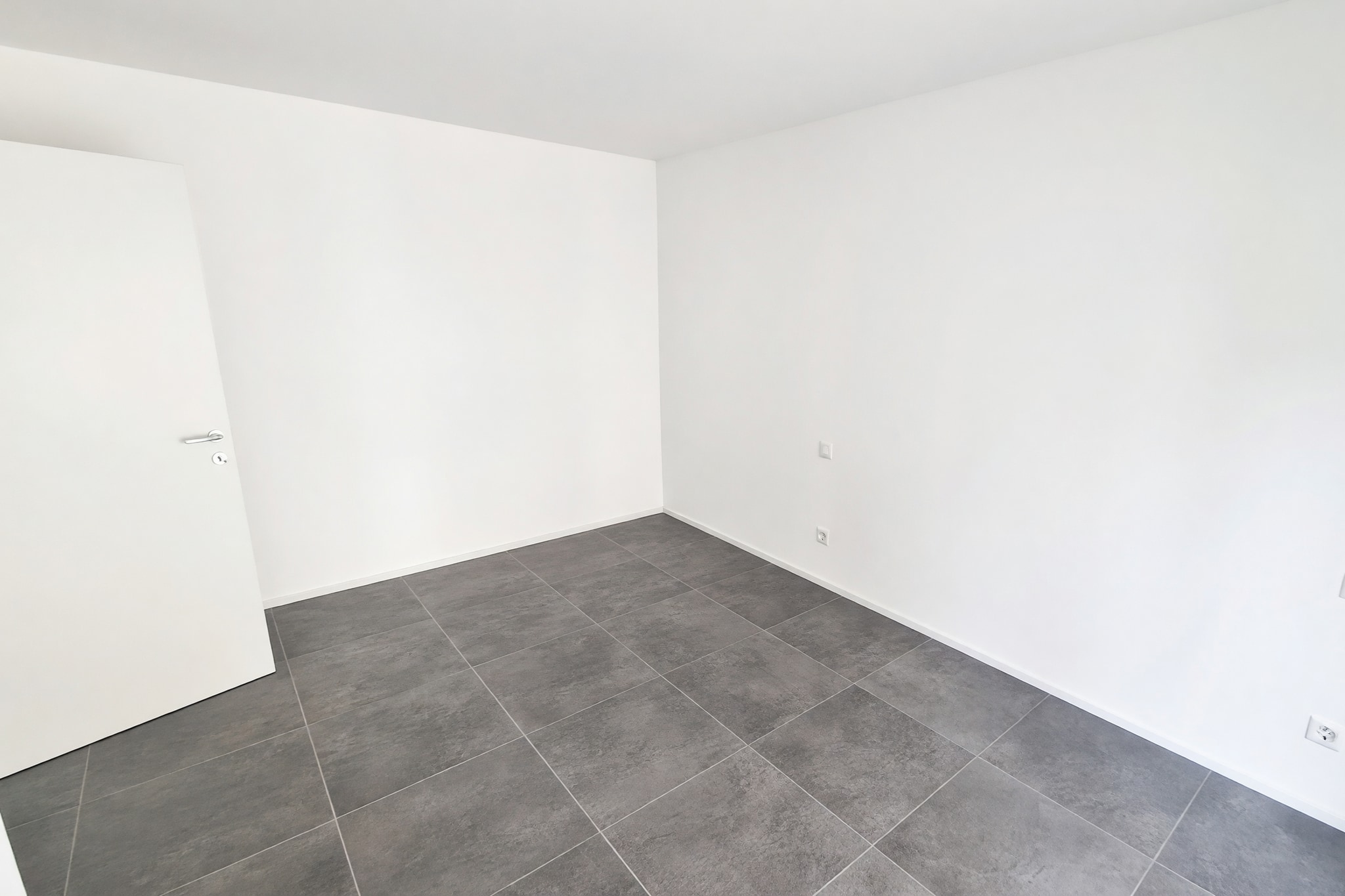 Nuovo appartamento 3,5 locali in pronta consegna con terrazza coperta e due balconi - Vacallo - foto 11