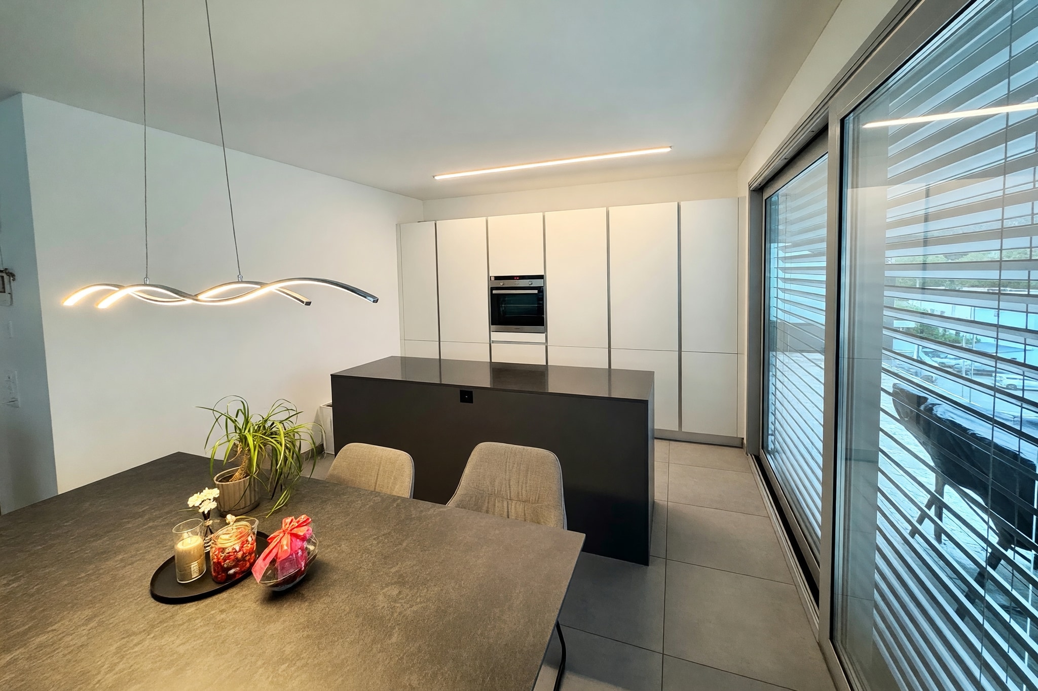 Elegante attico 3,5 locali di nuova realizzazione con splendida terrazza di oltre 70 m² nel cuore di Bellinzona - Bellinzona - foto 11