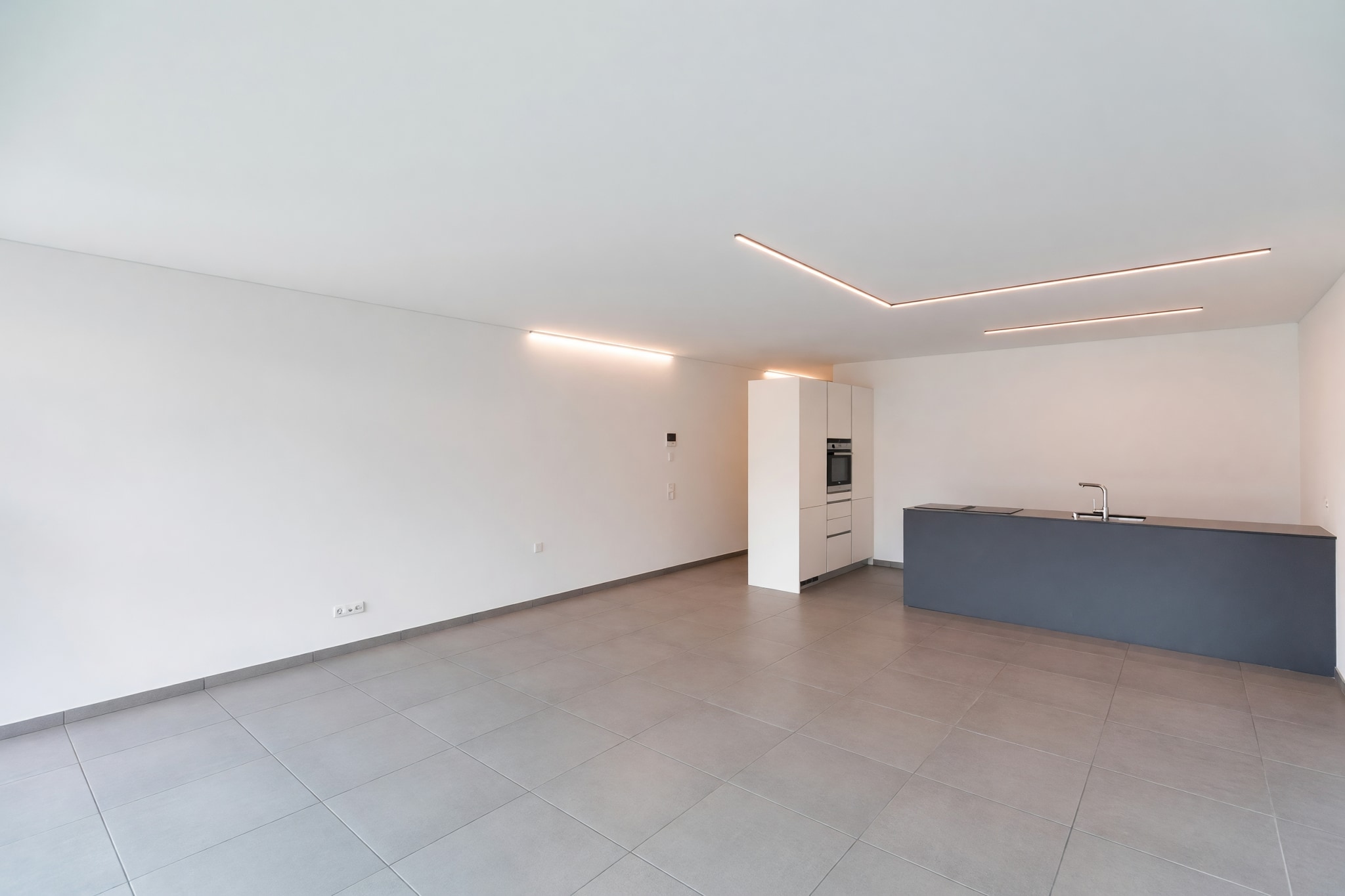 Elegante attico 3,5 locali di nuova realizzazione con splendida terrazza di oltre 70 m² nel cuore di Bellinzona - Bellinzona - foto 12