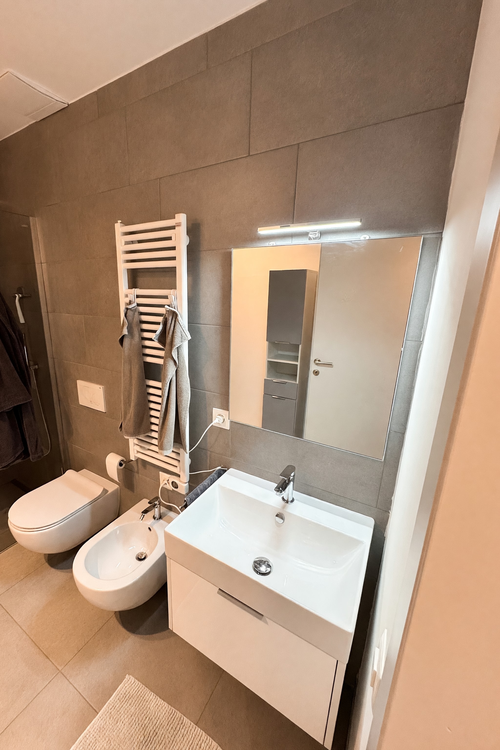 Elegante attico 3,5 locali di nuova realizzazione con splendida terrazza di oltre 70 m² nel cuore di Bellinzona - Bellinzona - foto 17