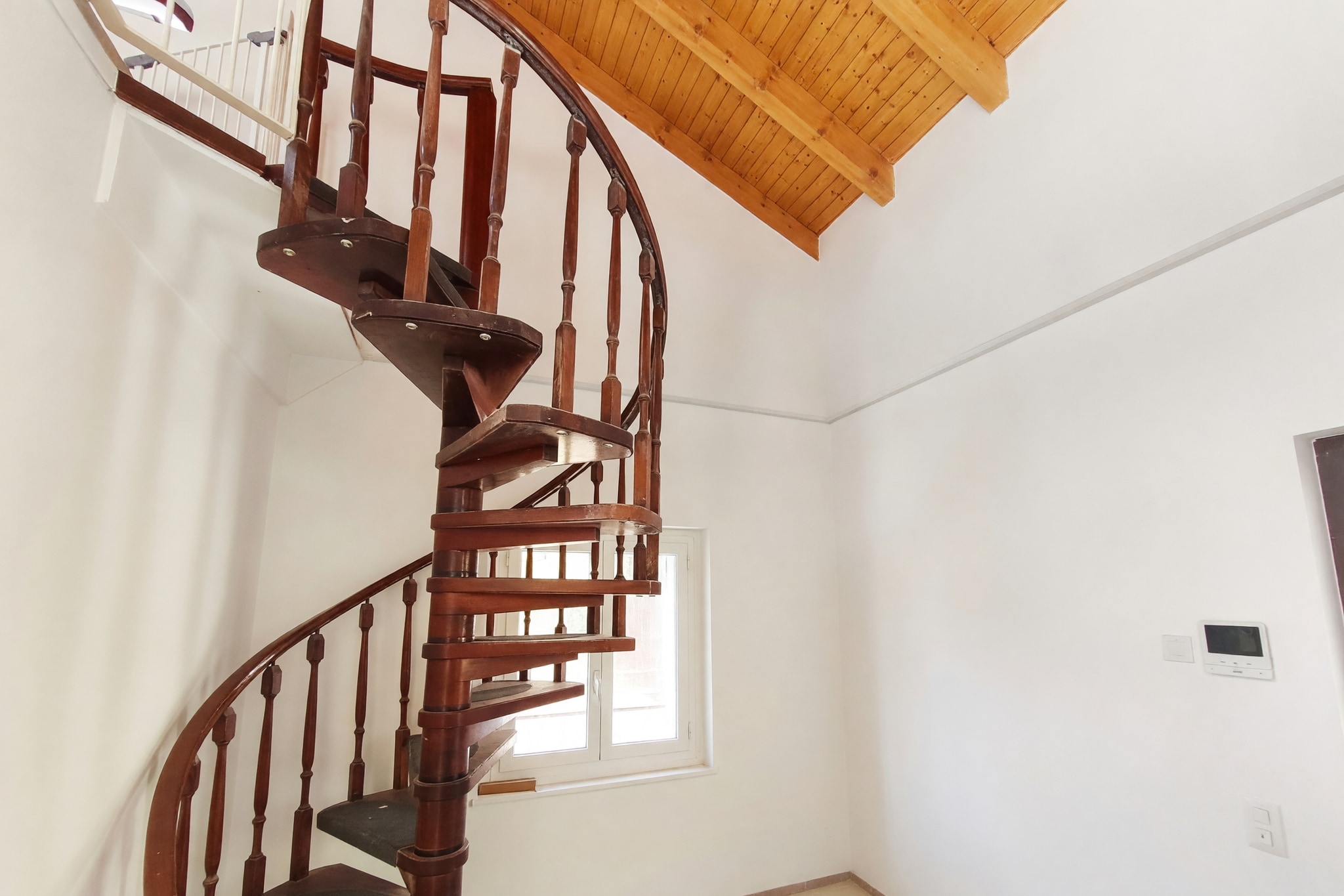 Bellissimo appartamento 3,5 locali appena ristrutturato con terrazzo abitabile, giardino privato e grande piano mansardato - Figino - foto 13