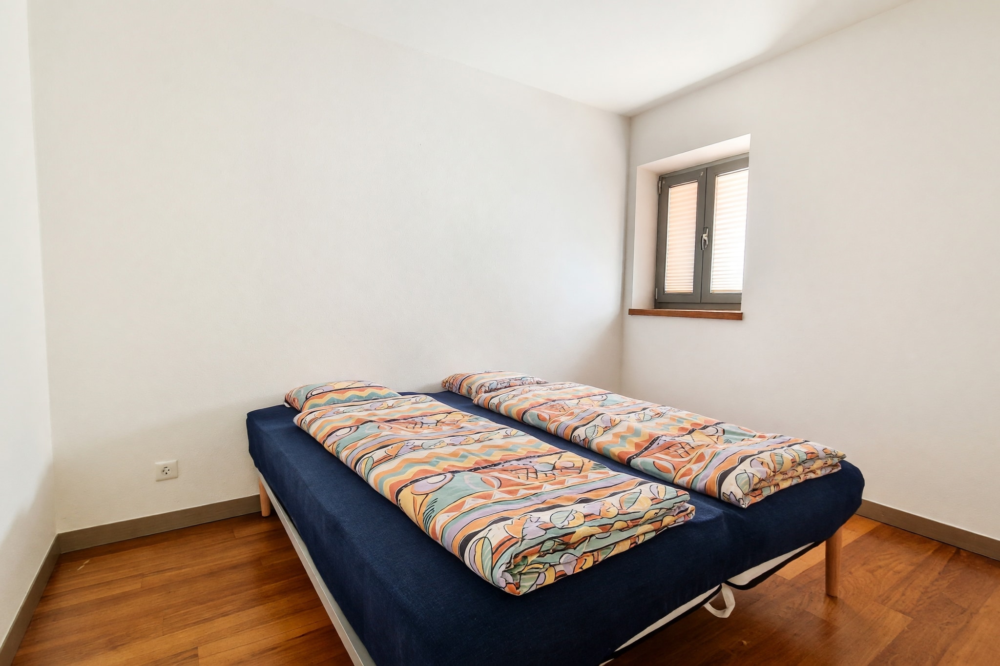 Bellissimo appartamento 4,5 locali ristrutturato in corte privata con terrazzo, romantico caminetto e finiture di medio-alto standing - Morbio Inferiore - foto 10