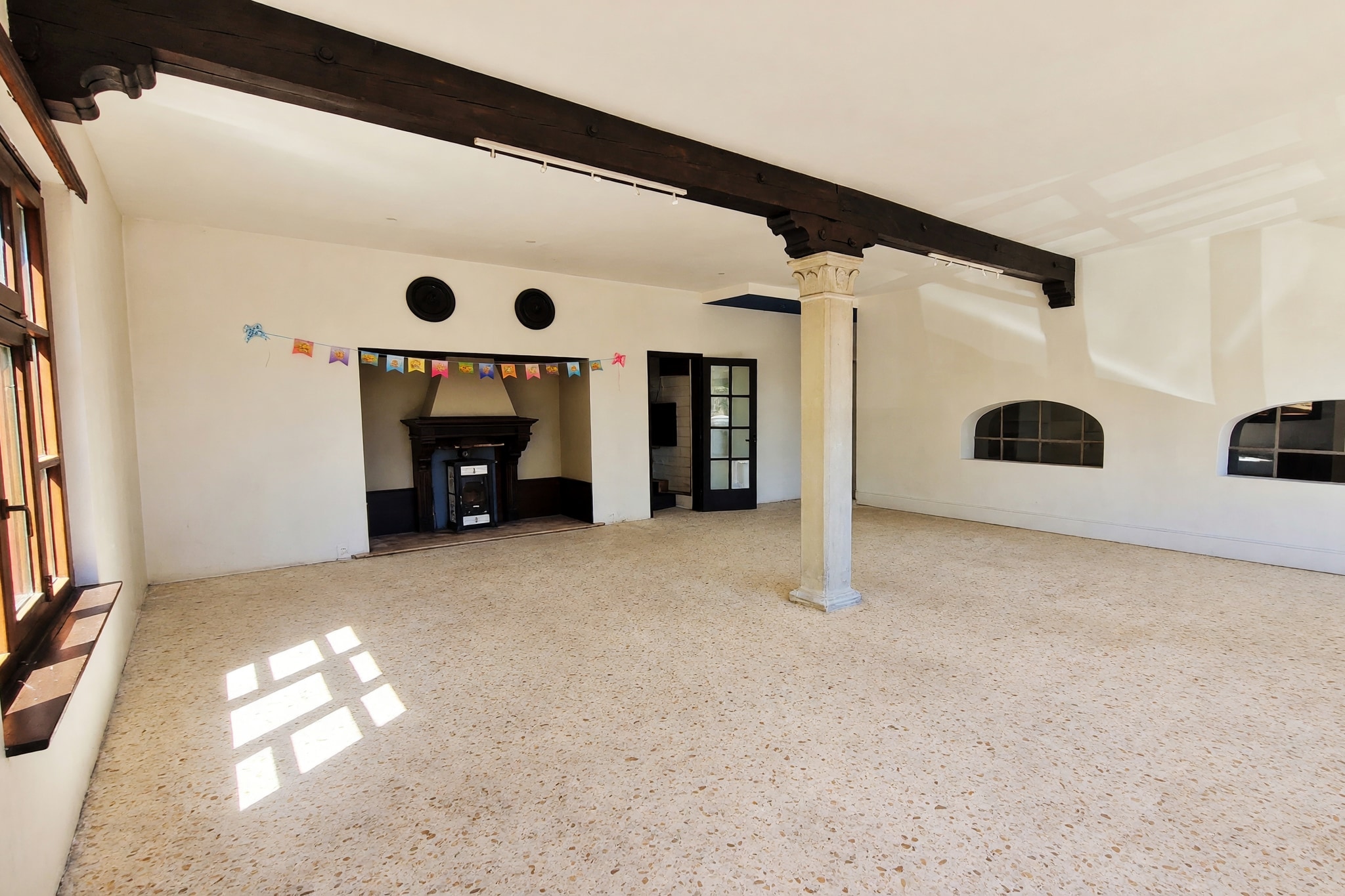 Interessante stabile plurifamiliare di 470 m² con spazio commerciale, due appartamenti e importante potenziale edificatorio - Agno - foto 9