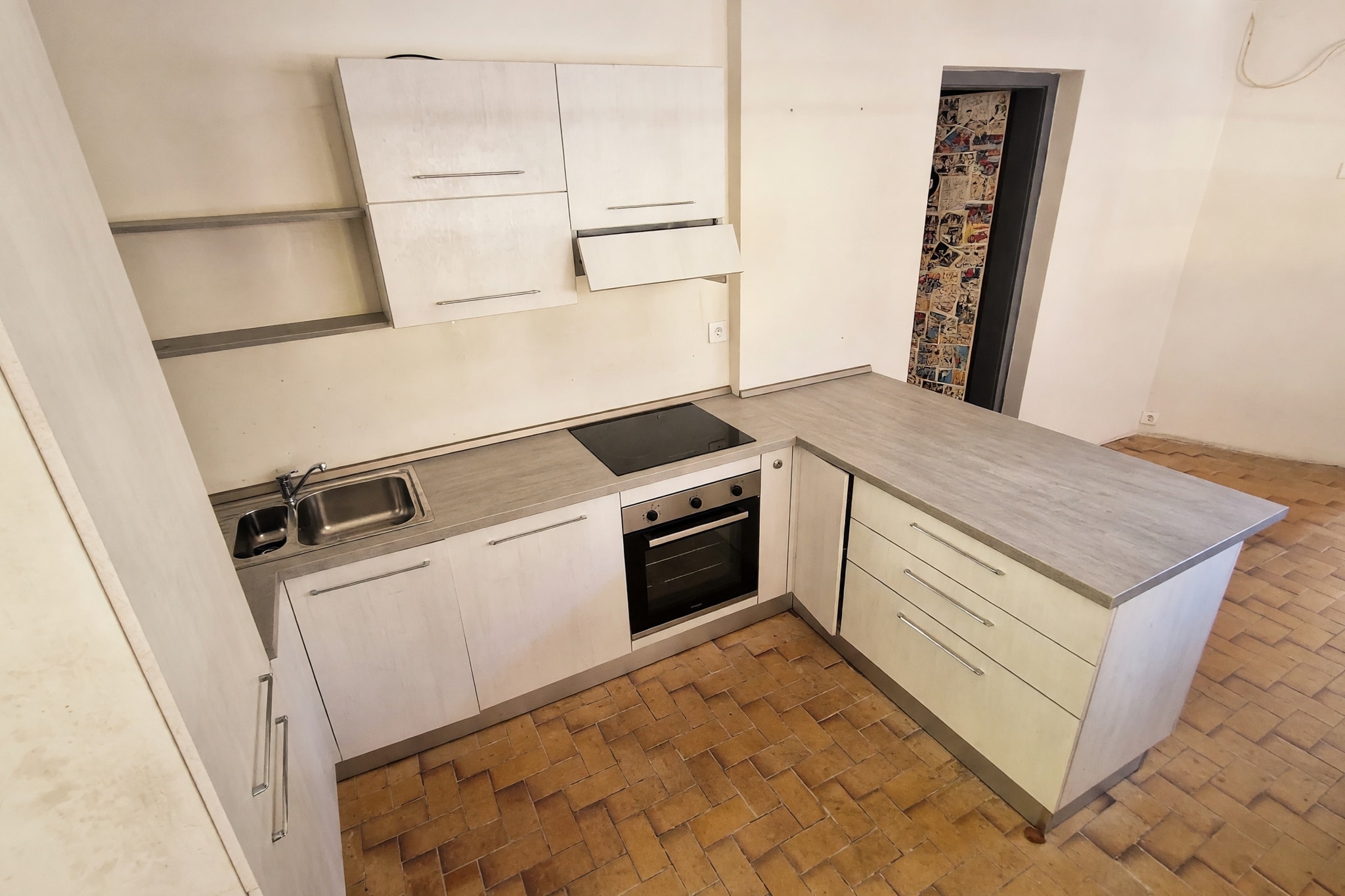 Interessante stabile plurifamiliare di 470 m² con spazio commerciale, due appartamenti e importante potenziale edificatorio - Agno - foto 11
