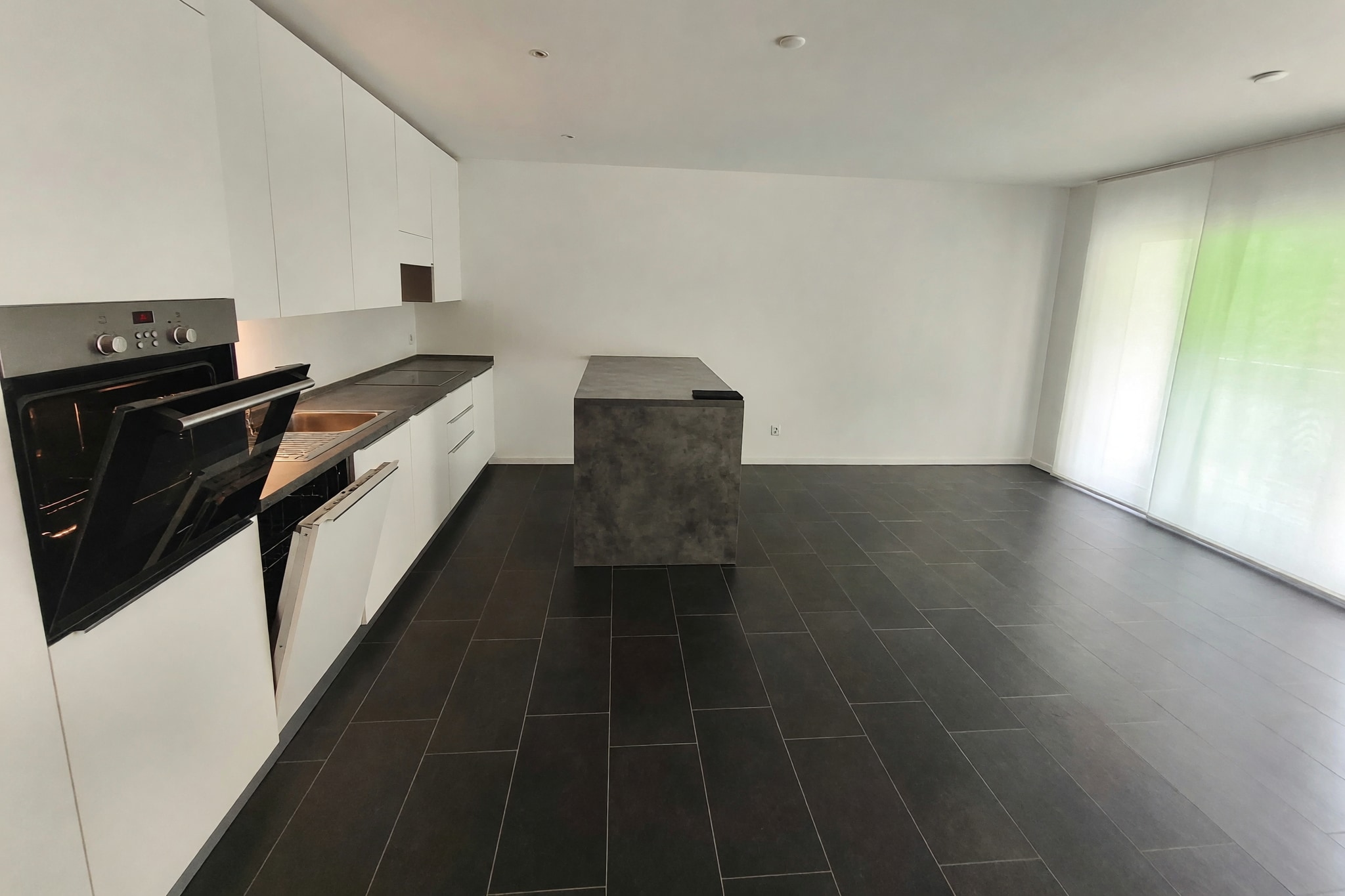Recente appartamento 2,5 locali con terrazzo in piccola palazzina di sole cinque unità - Cadenazzo - foto 2