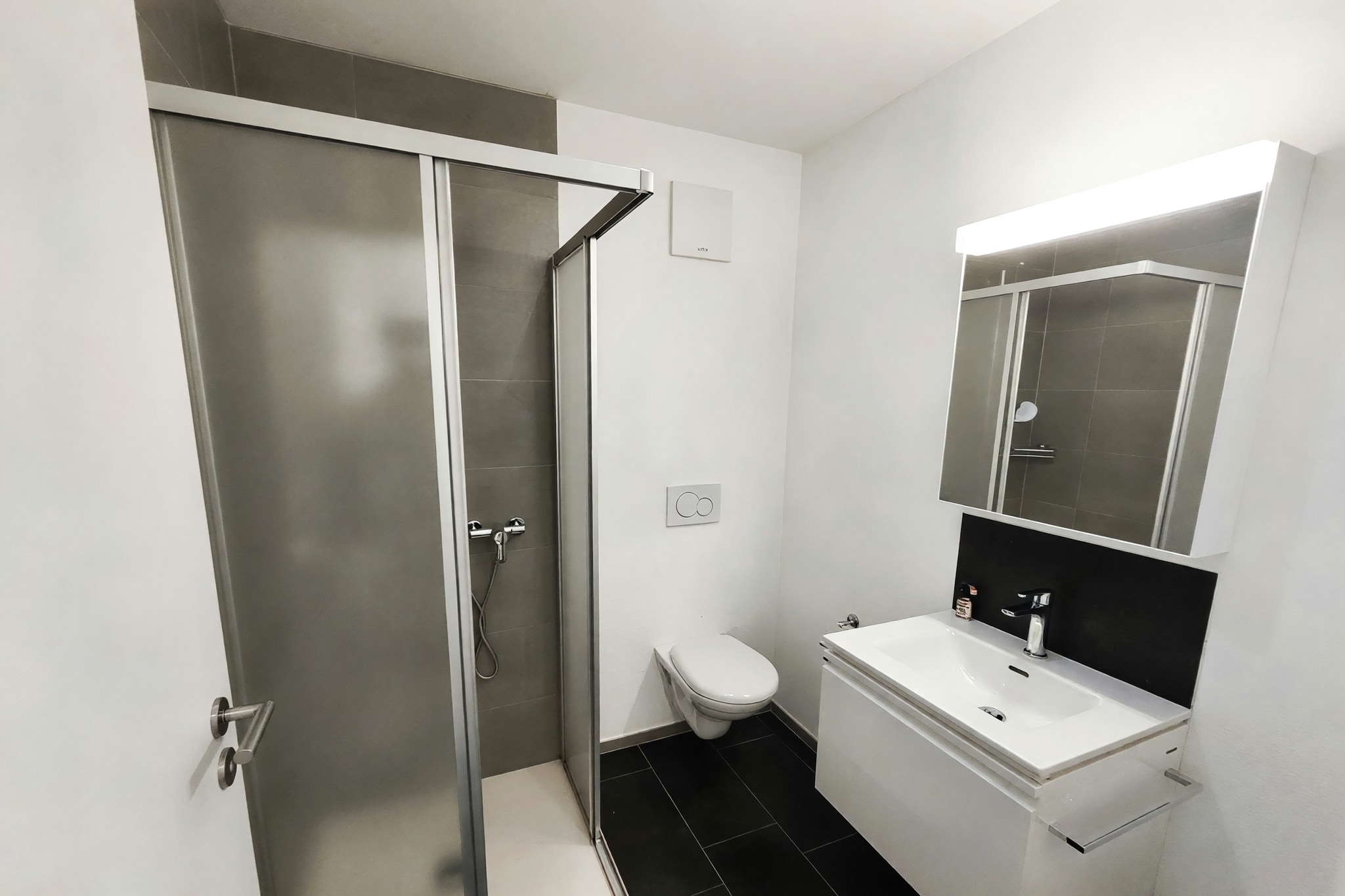 Recente appartamento 2,5 locali con terrazzo in piccola palazzina di sole cinque unità - Cadenazzo - foto 8