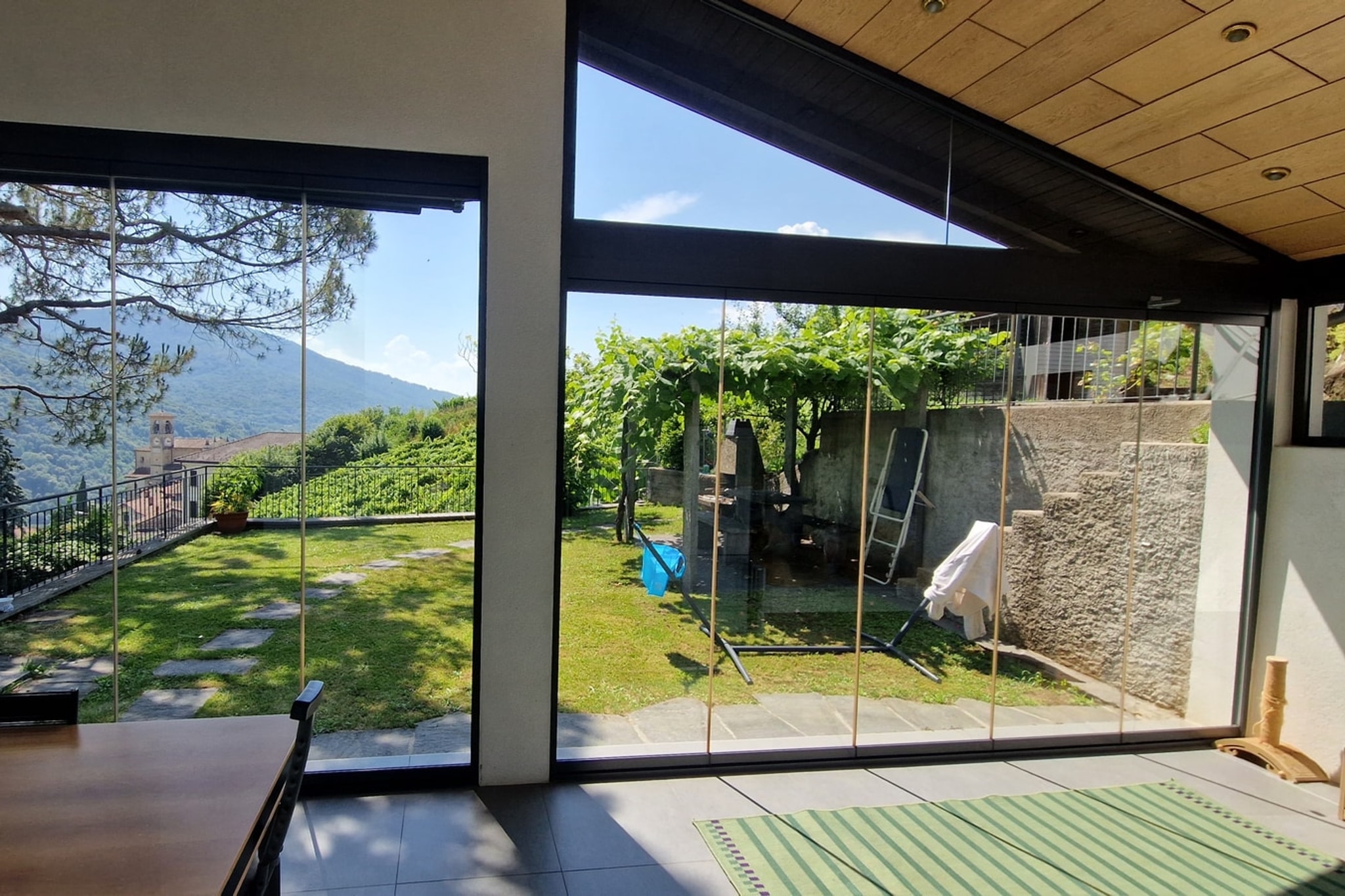 Affascinante casa unifamiliare 6,5 locali di 190 mq con ampio giardino privato, veranda e due terrazze nel verde - Castelrotto - foto 16