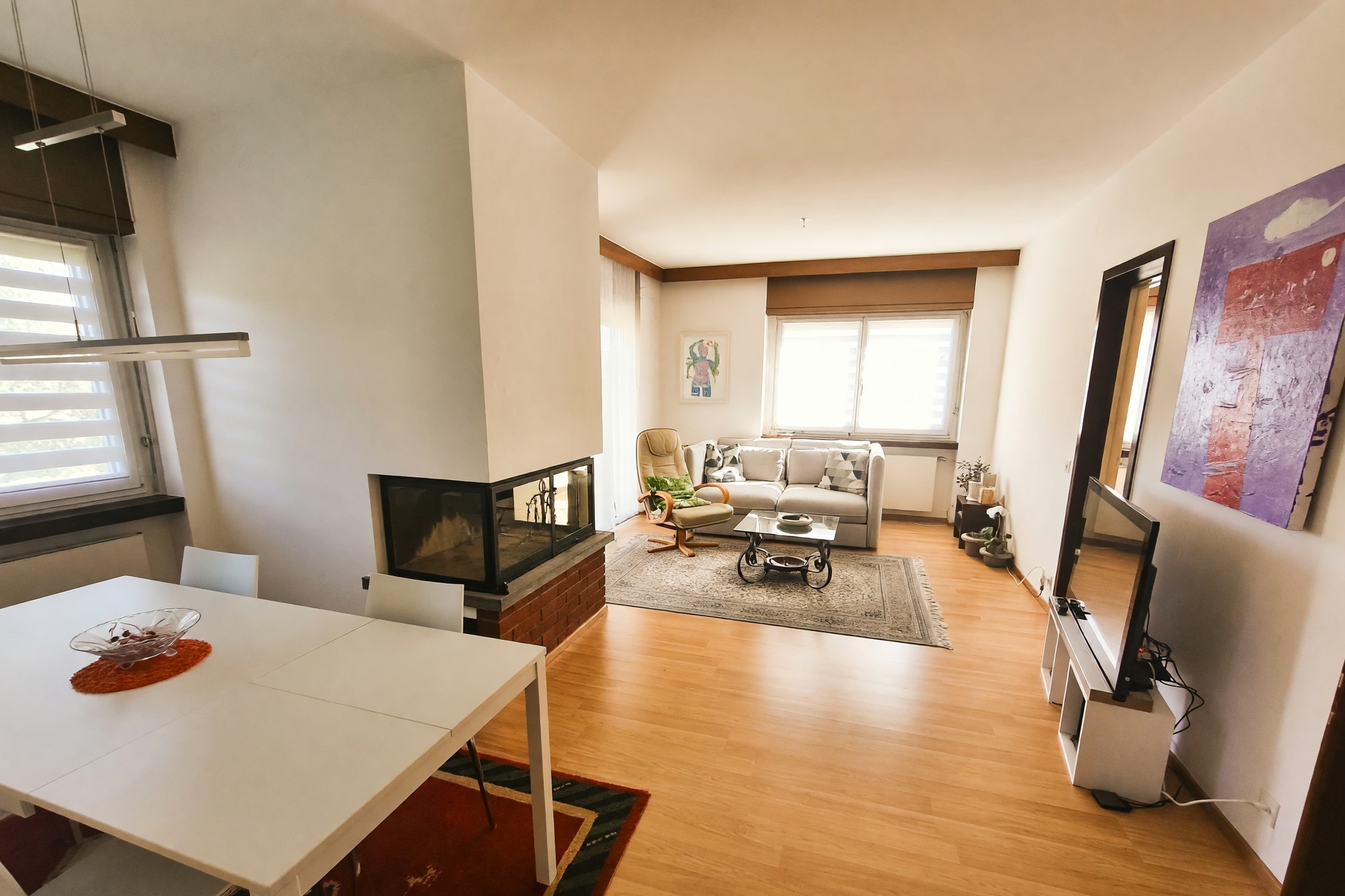 Spazioso appartamento 4,5 locali con tre terrazzi, camino e cucina abitabile in zona strategica - Manno