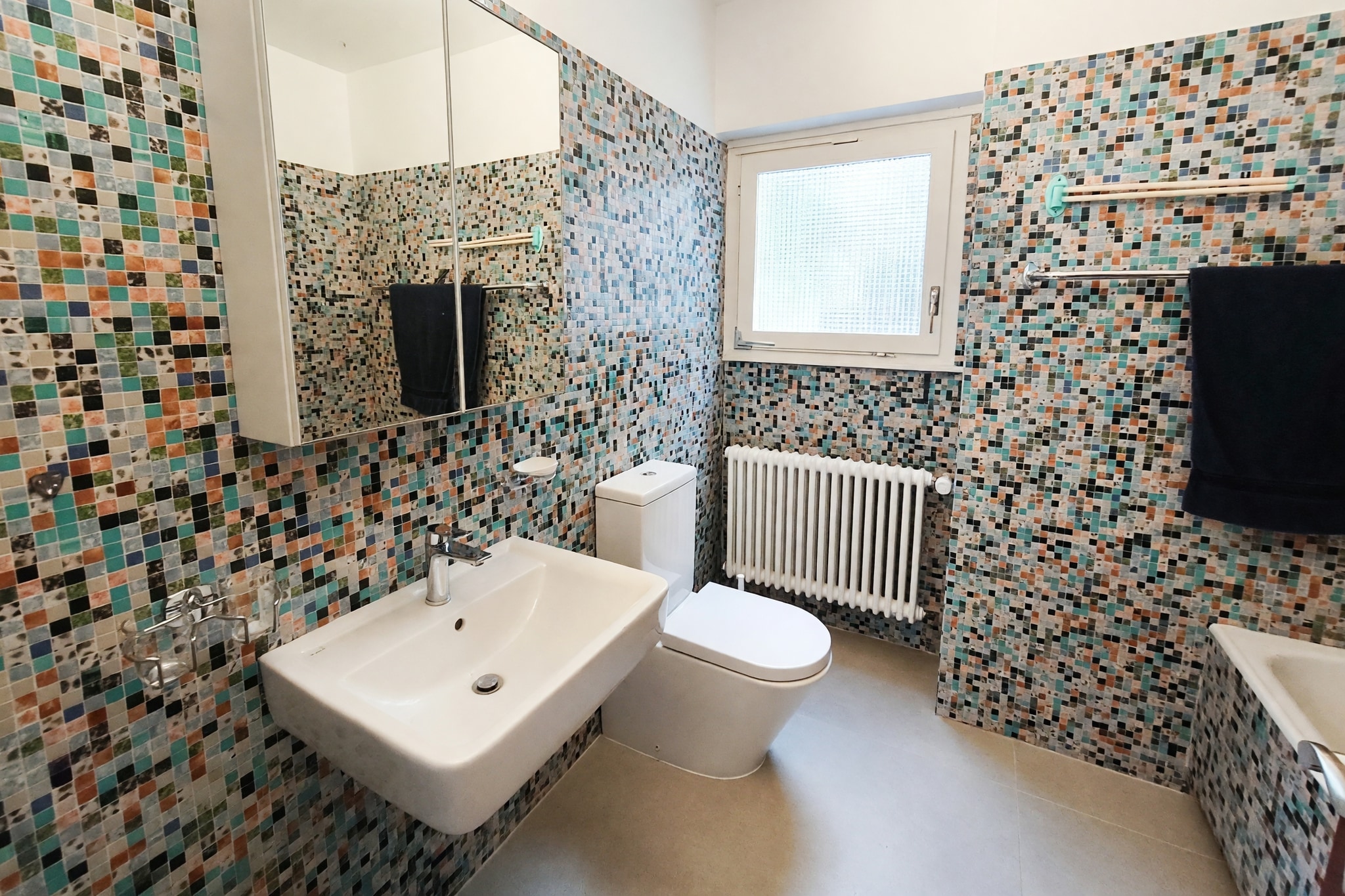 Stupenda casa bifamiliare 7 locali con terrazzo vista lago, giardino privato e grande zona giorno su due livelli - Collina d'Oro - foto 14
