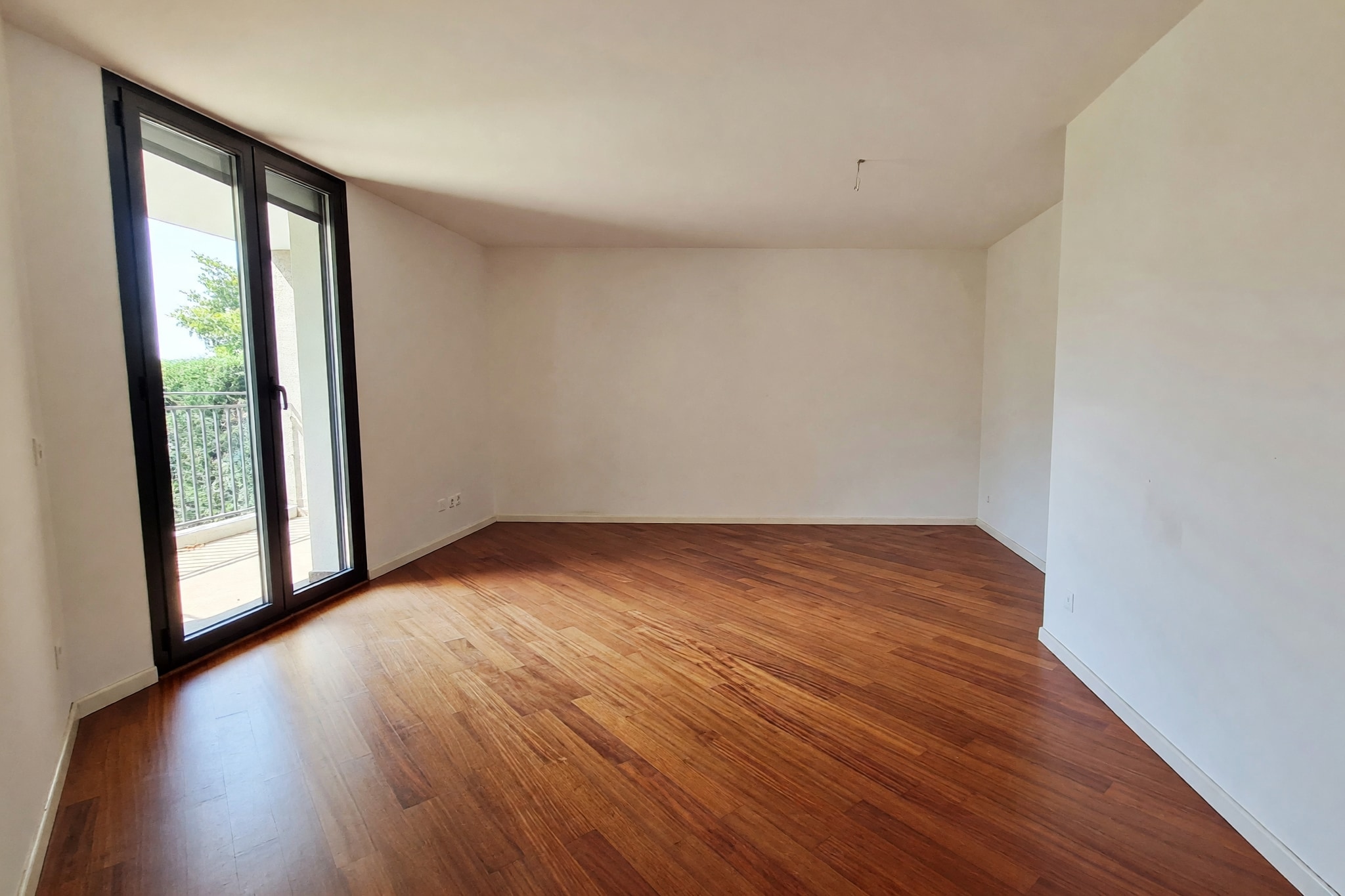 Moderna casa contigua 5,5 locali con terrazza coperta vista lago e giardino in posizione panoramica - Lopagno - foto 12