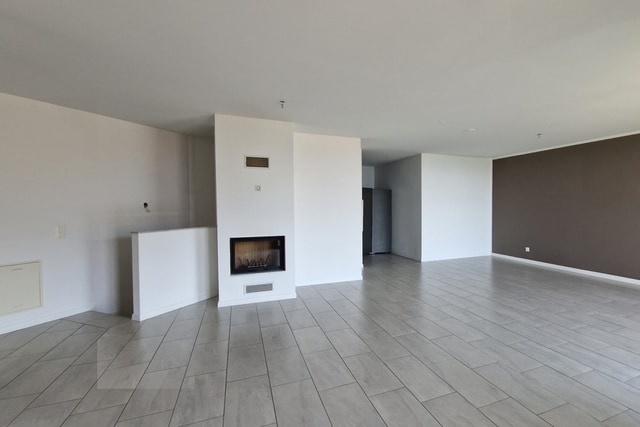 Moderna casa contigua 5,5 locali con terrazza coperta vista lago e giardino in posizione panoramica - Lopagno
