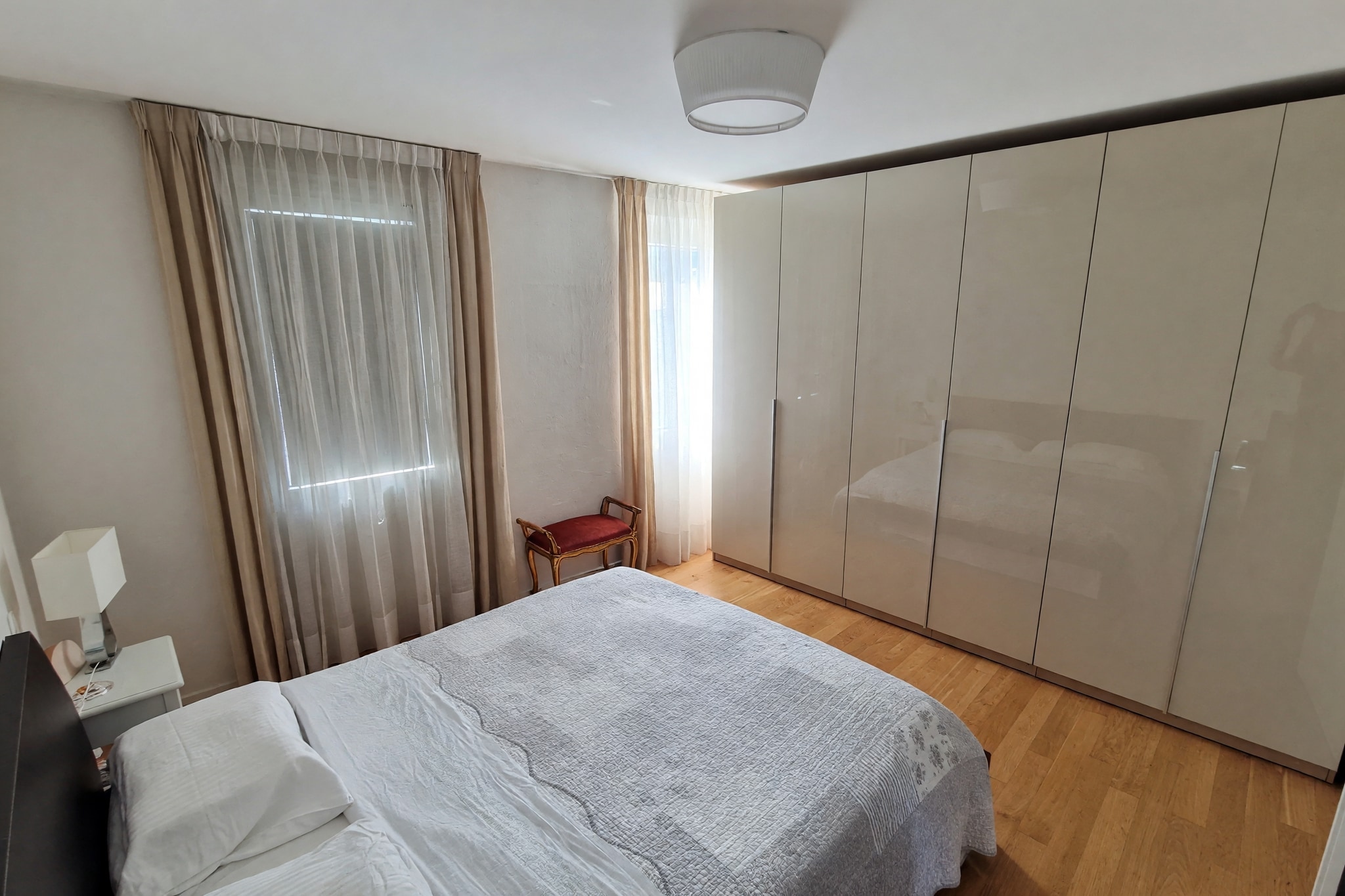 Bellissimo appartamento 3,5 locali ristrutturato a nuovo con spaziosa terrazza privata e accogliente zona giorno con stufa a legna - Cadempino - foto 10