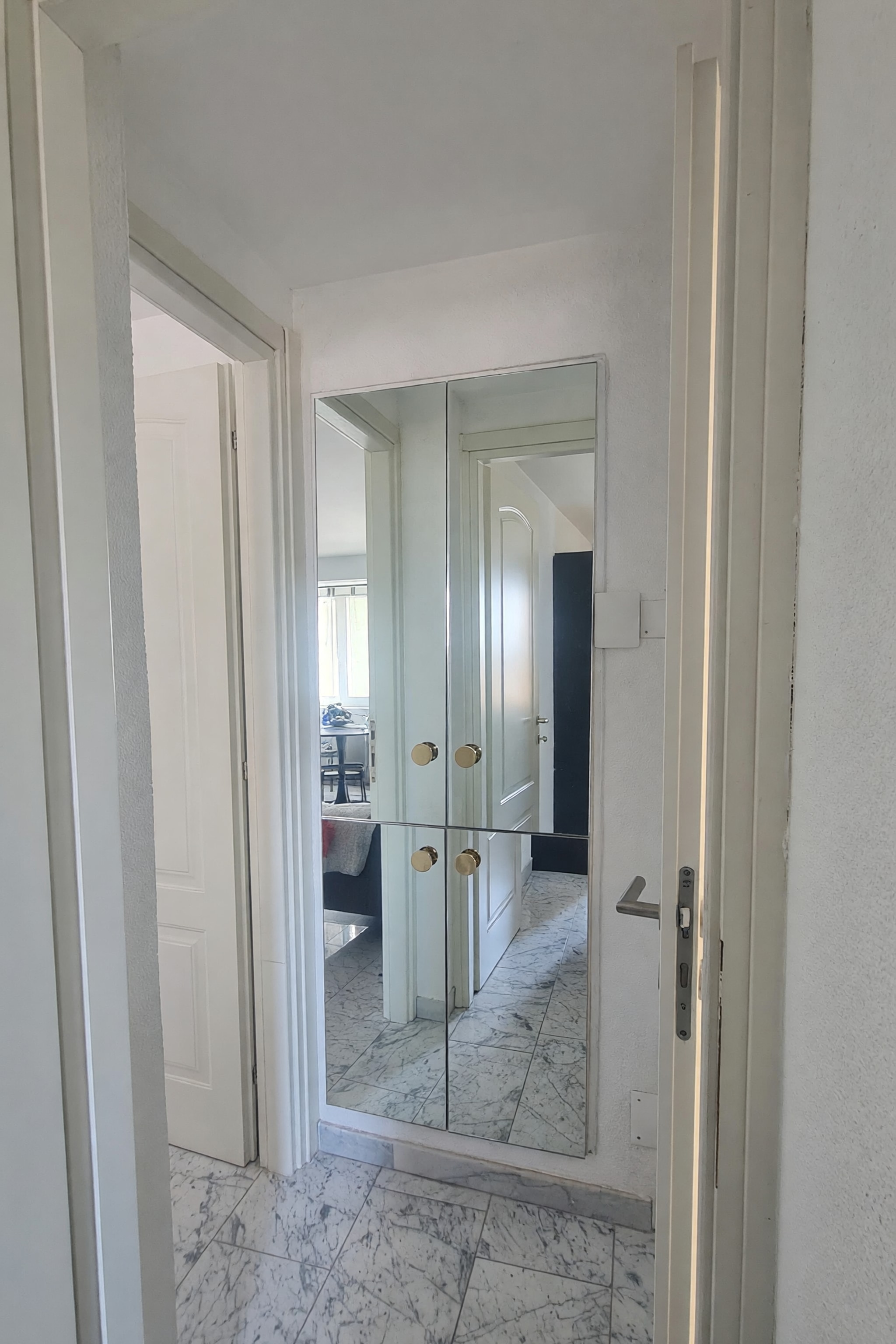 Grazioso appartamento 2,5 locali parzialmente ristrutturato nel nucleo di Aldesago con balcone e scorcio sul lago - Aldesago - foto 19