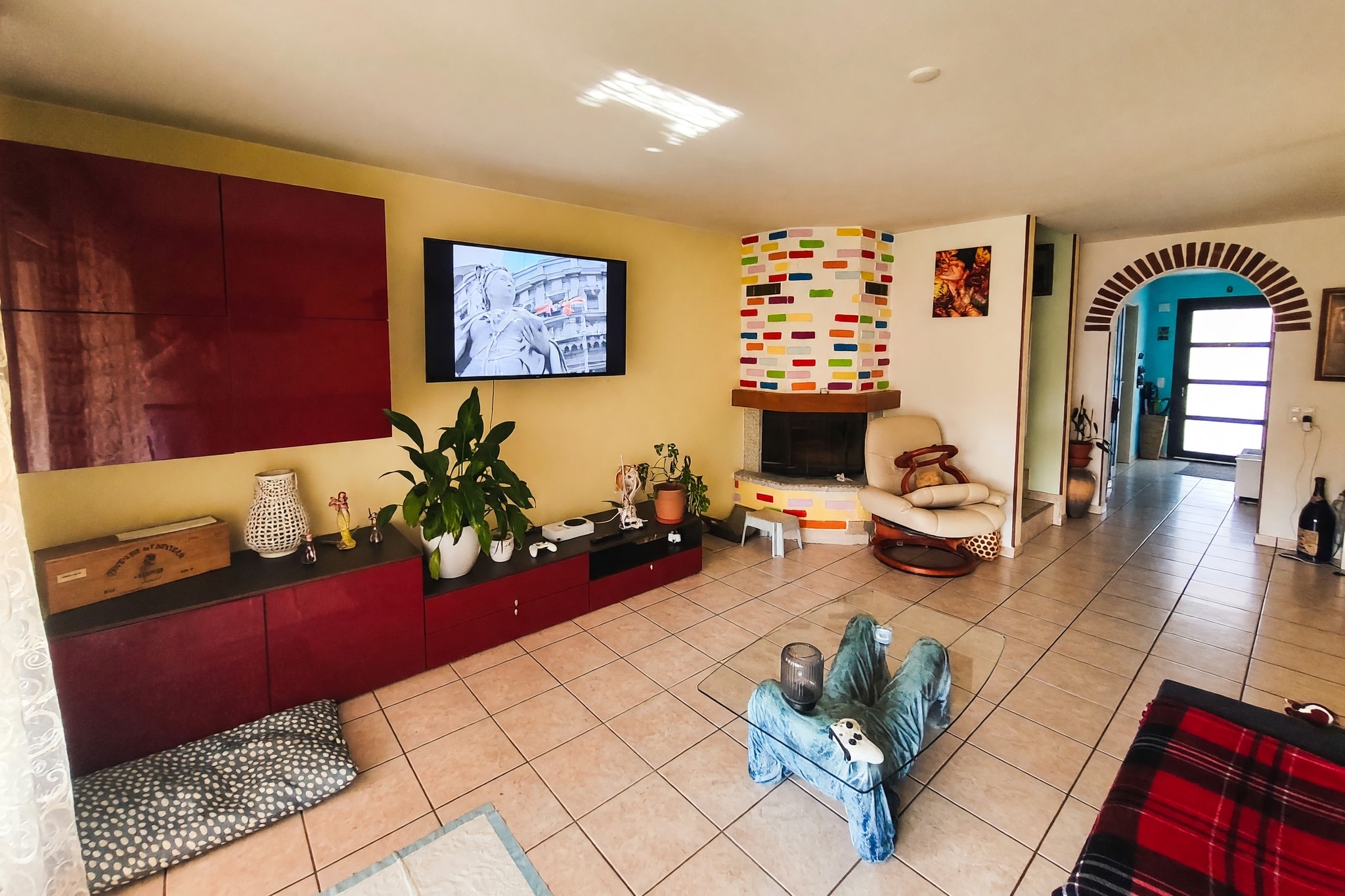 Ampia villetta 5,5 locali con giardino privato di 300 mq, camino e grande mansarda abitabile - Cadenazzo - foto 2
