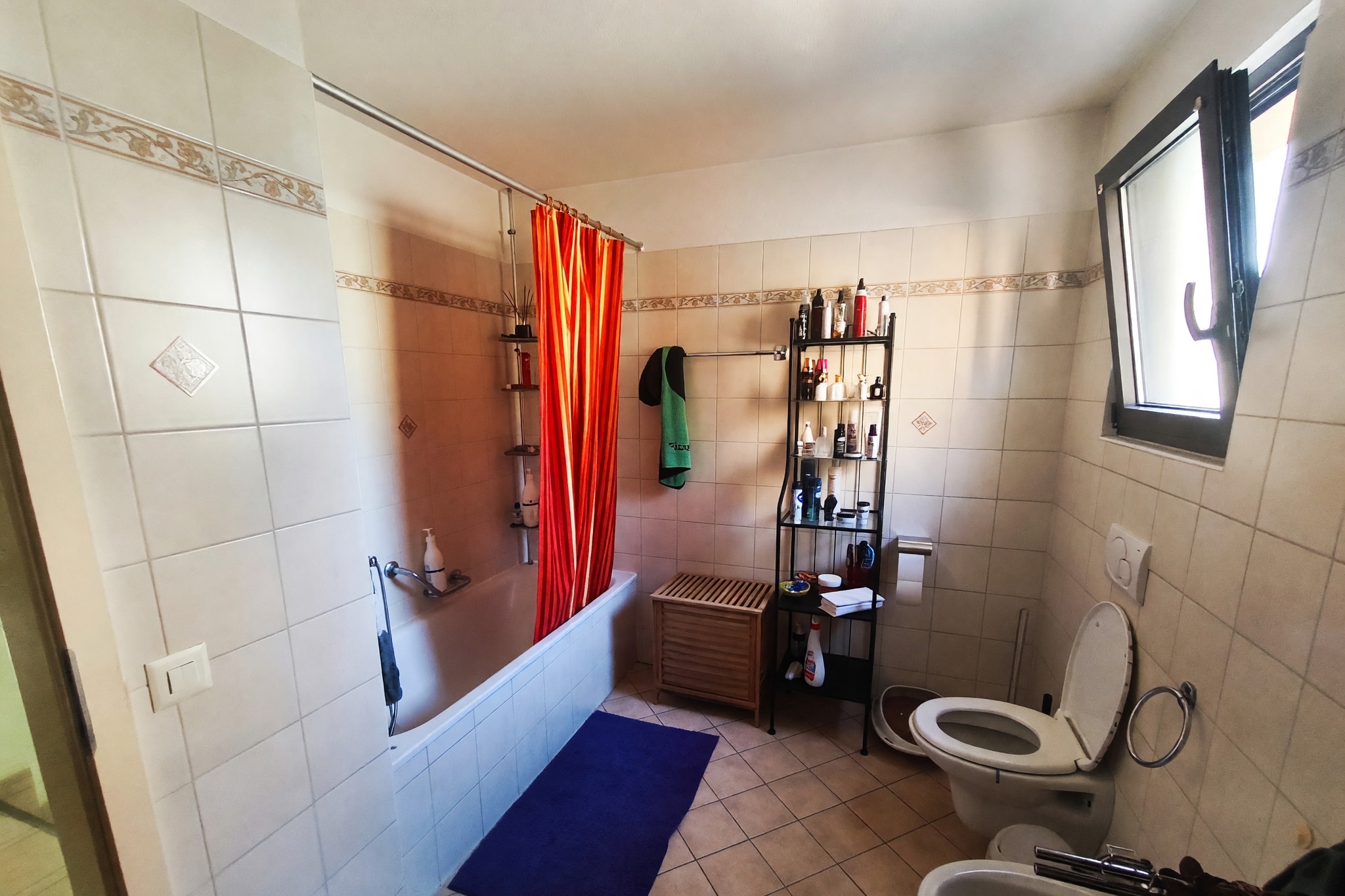 Ampia villetta 5,5 locali con giardino privato di 300 mq, camino e grande mansarda abitabile - Cadenazzo - foto 15