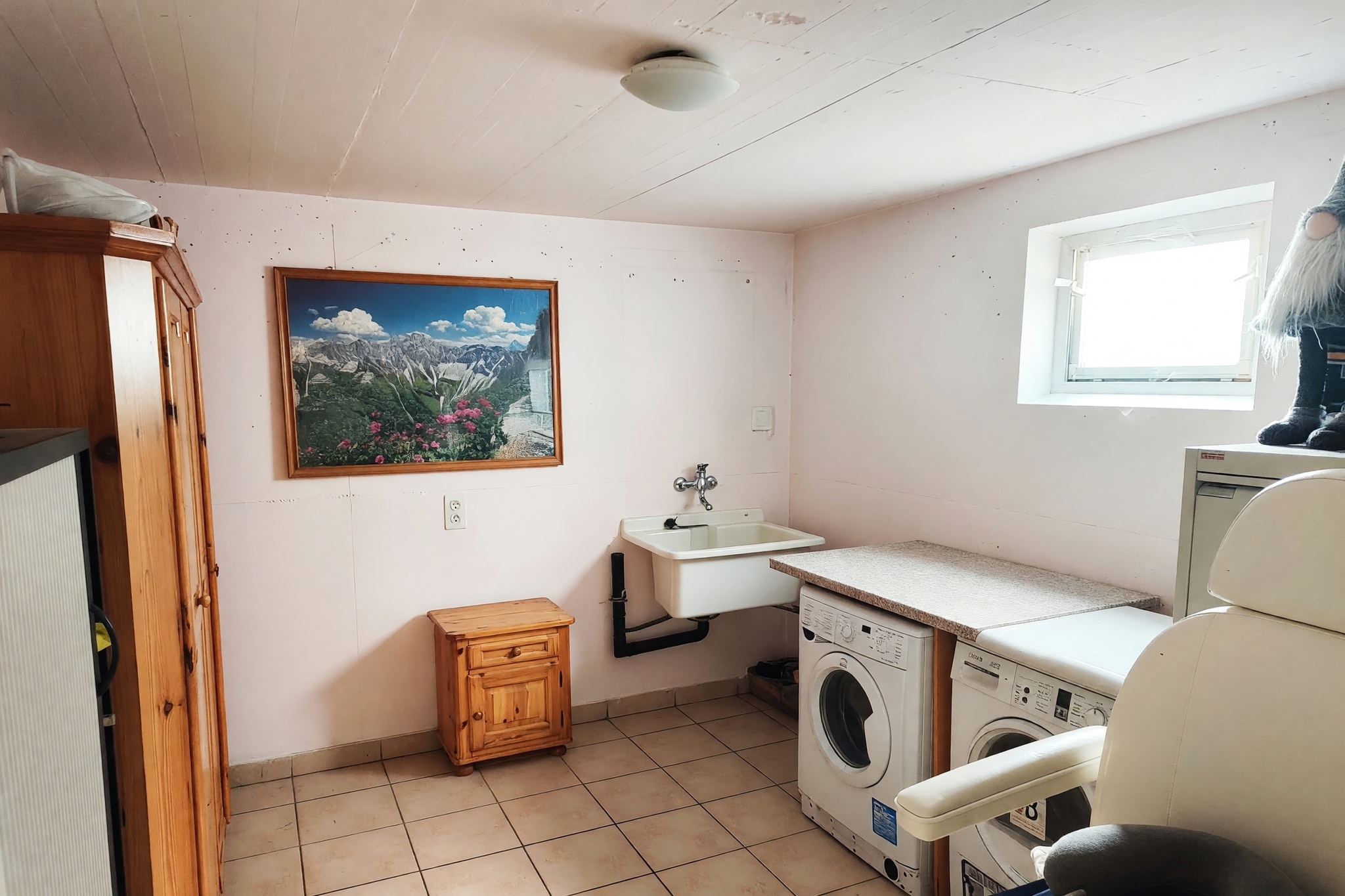 Ampia villetta 5,5 locali con giardino privato di 300 mq, camino e grande mansarda abitabile - Cadenazzo - foto 16