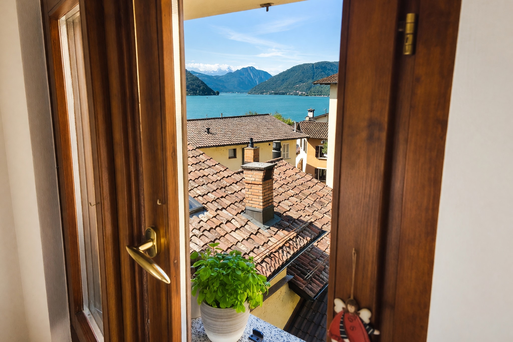Elegante appartamento 4,5 locali vista lago con giardino privato di 90 mq in caratteristica palazzina di nucleo - Capolago - foto 13