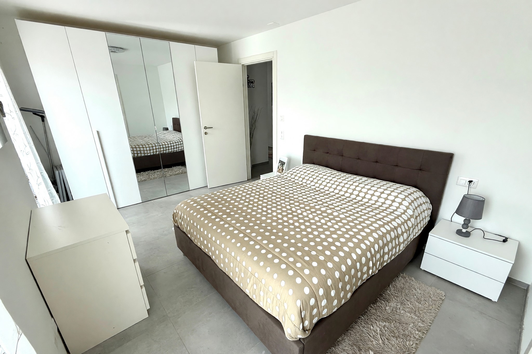 Elegante appartamento 3,5 locali nuovo con ampio terrazzo e camera padronale con bagno privato in posizione strategica - Balerna - foto 8