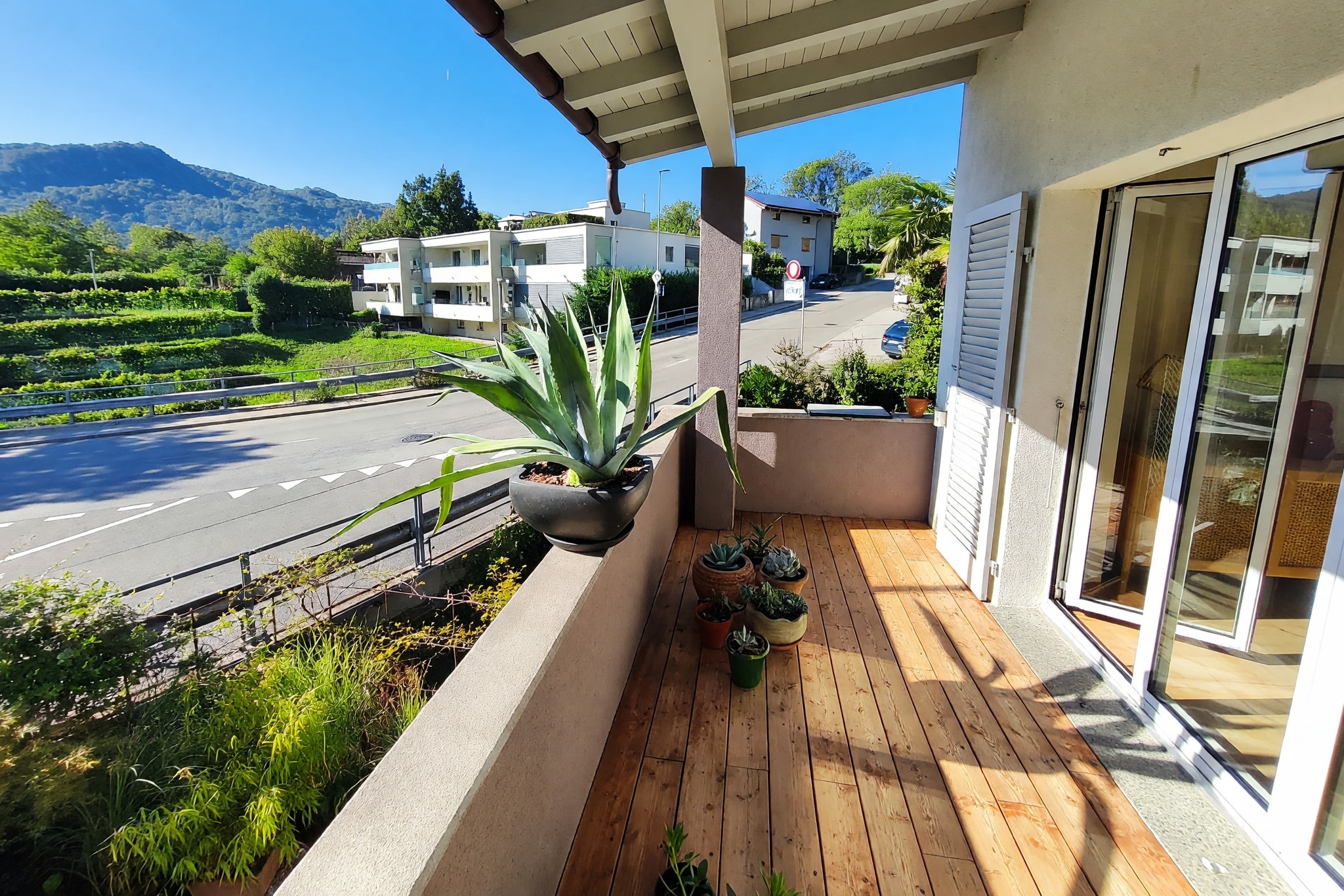 Affascinante casa bifamiliare 7 locali ristrutturata con giardino privato di 250 m² nel caratteristico nucleo di Davesco - Davesco - foto 9