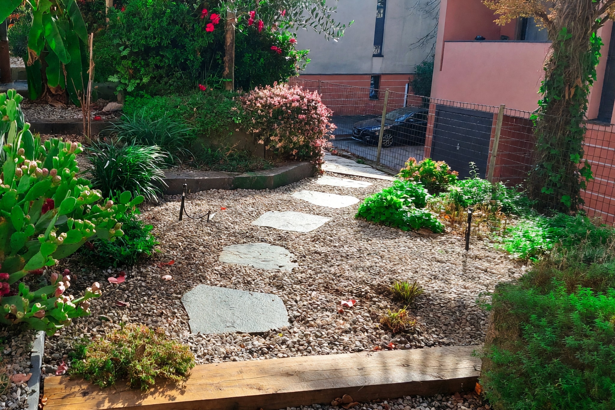 Spazioso appartamento 5,5 locali ristrutturato con giardino privato in stile mediterraneo, tre balconi e ambienti molto luminosi - Comano - foto 9