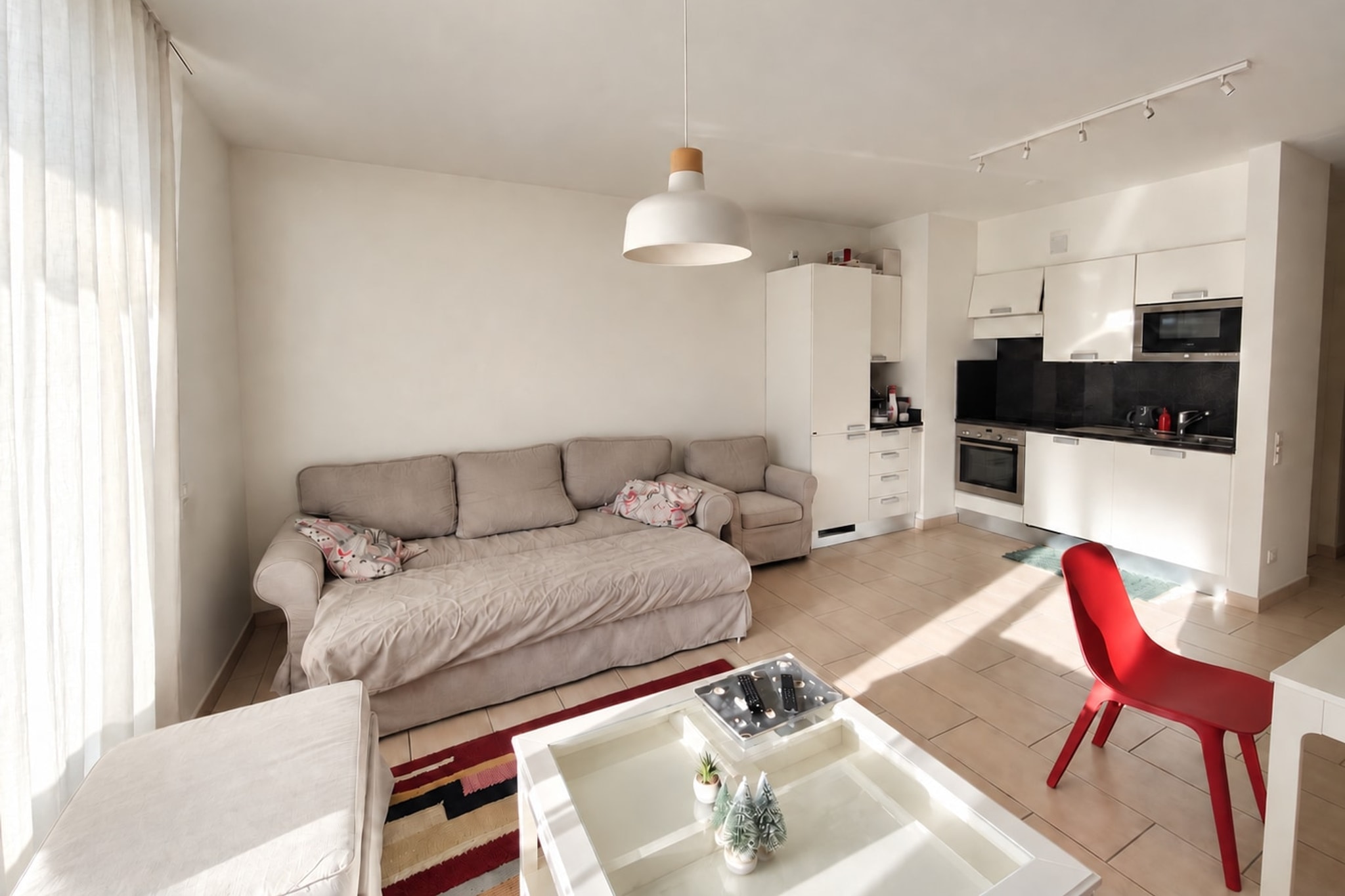 Ampio appartamento 2,5 locali arredato con balconcino in complesso con parco condominiale e servizi a pochi passi - Viganello - foto 2
