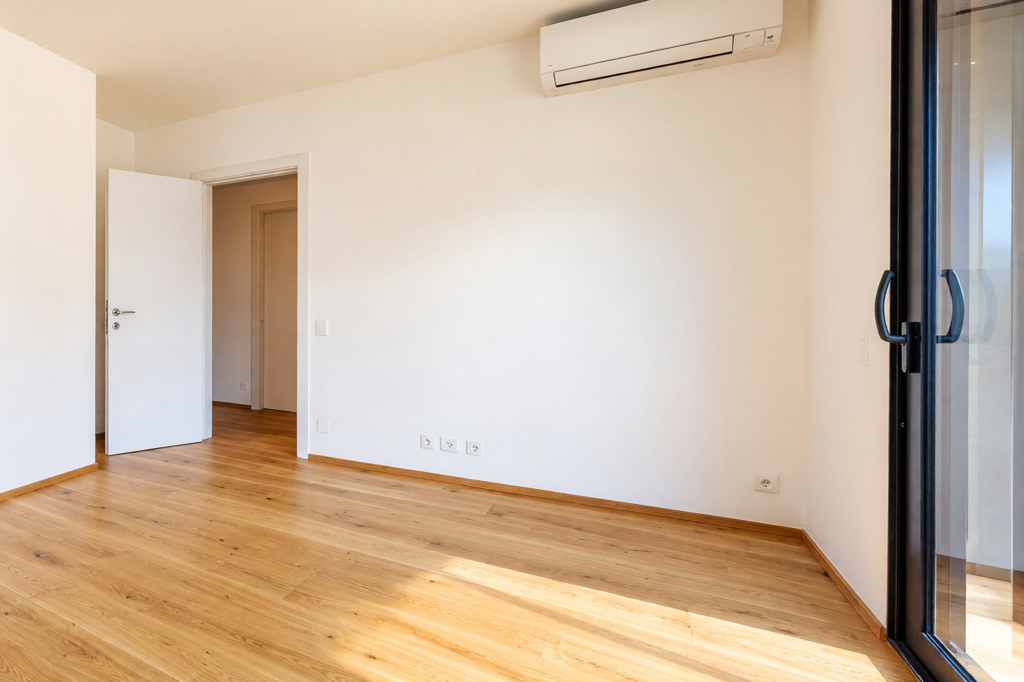Elegante attico 4,5 locali con magnifico roof top privato di 140 m² e piacevole vista sulla città - Pregassona - foto 9
