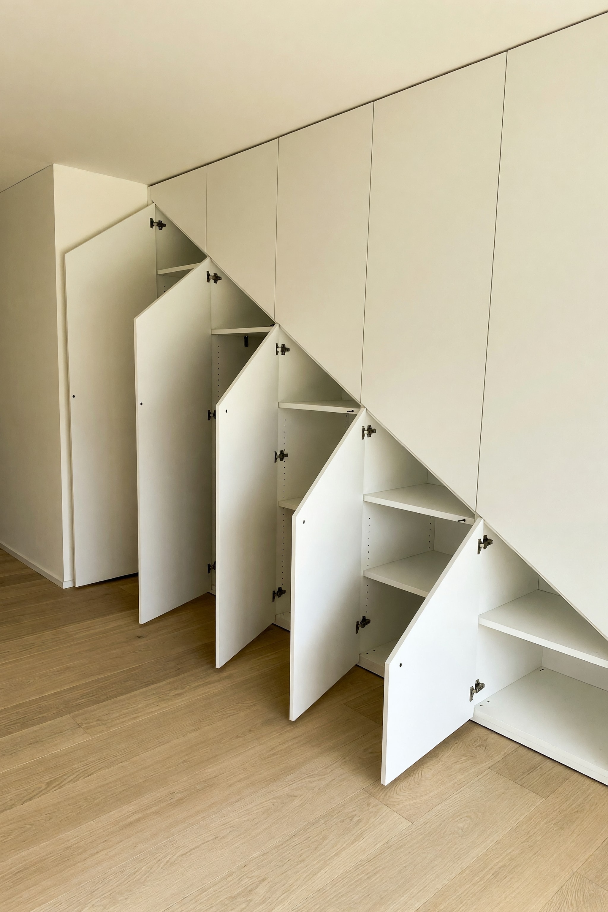 Elegante appartamento 3,5 locali di primo ingresso con terrazzo coperto e portico in moderno contesto residenziale - Caslano - foto 11