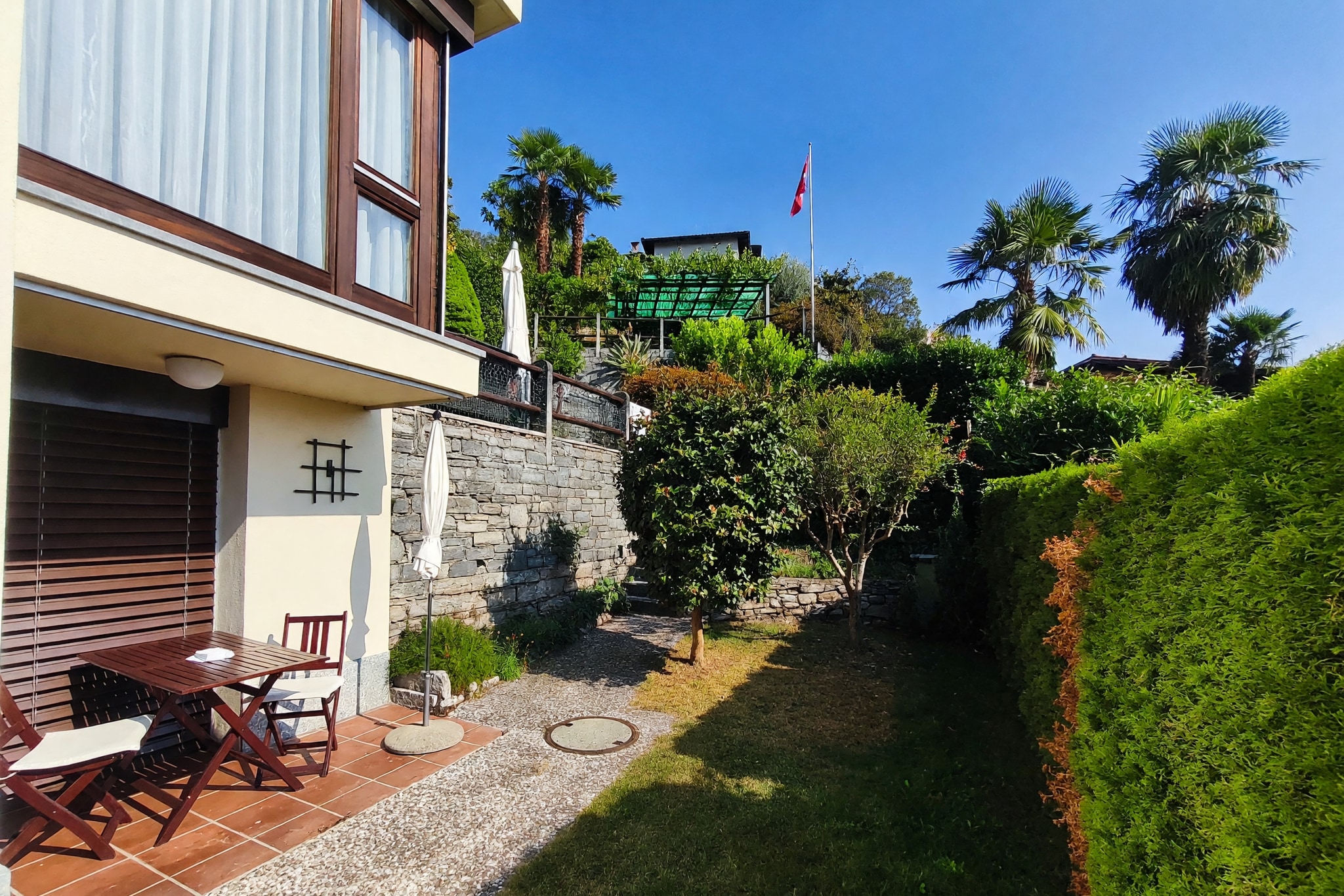 Splendida villa unifamiliare 5,5 locali con meravigliosa vista lago, giardino terrazzato e camino in contesto residenziale esclusivo - Orselina - foto 21