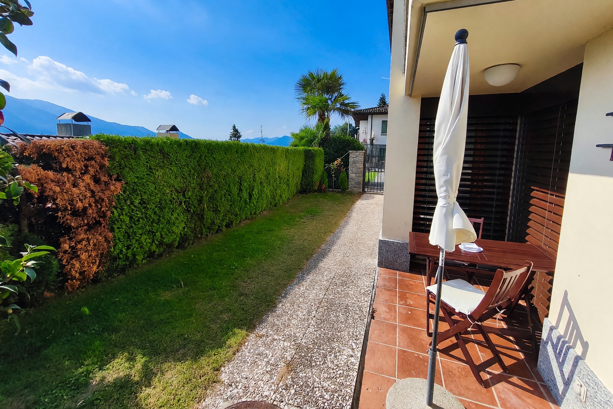 Splendida villa unifamiliare 5,5 locali con meravigliosa vista lago, giardino terrazzato e camino in contesto residenziale esclusivo - Orselina - foto 22
